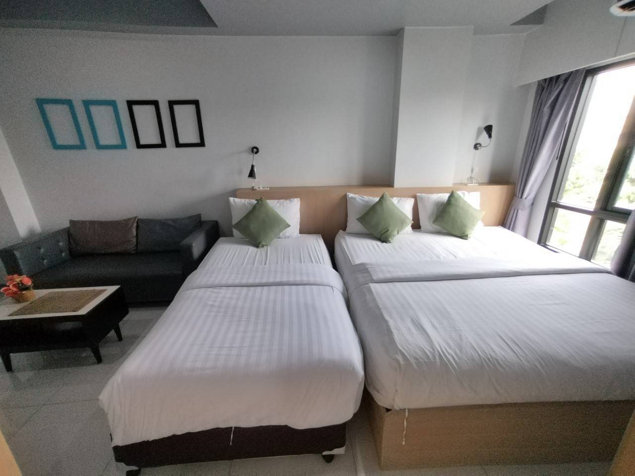 Deluxe Triple Room